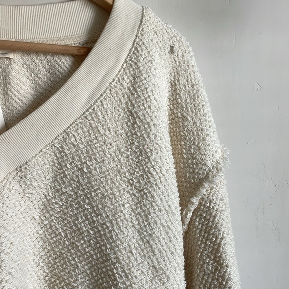 •| anthropologie sweater - Picture 3 of 9